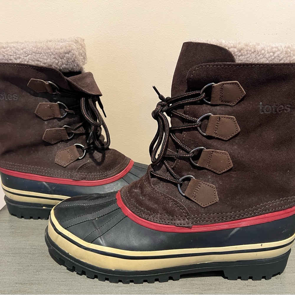 Totes Size 9 Medium Men’s Snow Boots